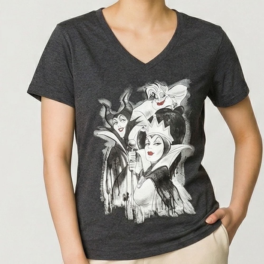 Disney Store Villains Graphic T-Shirt‎ XL Charcoal Gray Maleficent Ursula V-Neck